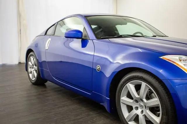 2005 Nissan 350Z Base
