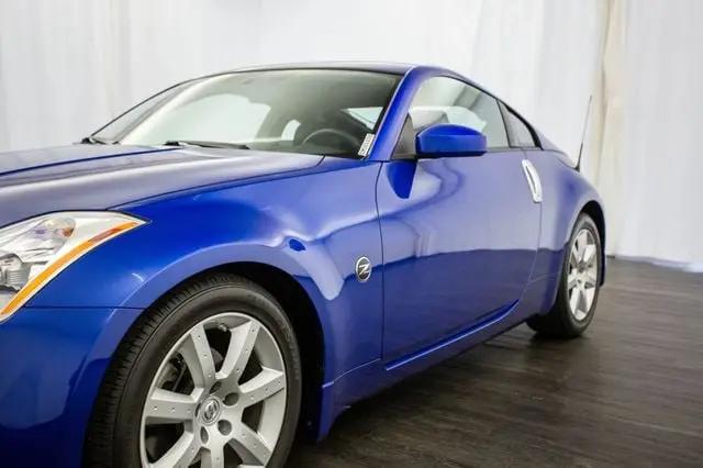 2005 Nissan 350Z Base