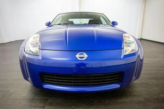 2005 Nissan 350Z Base
