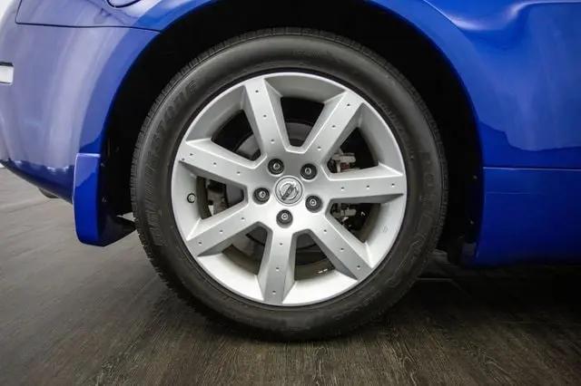 2005 Nissan 350Z Base