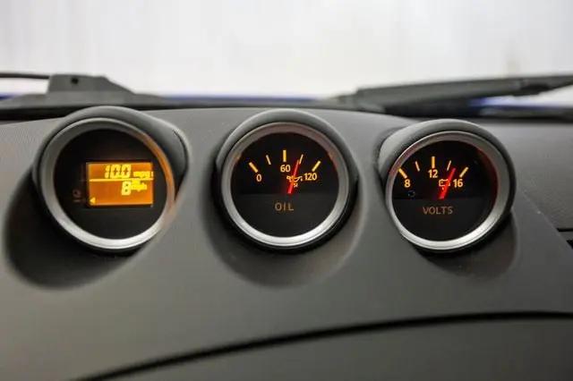 2005 Nissan 350Z Base