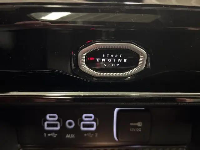 2026 Jeep Grand Cherokee L Altitude 4x4