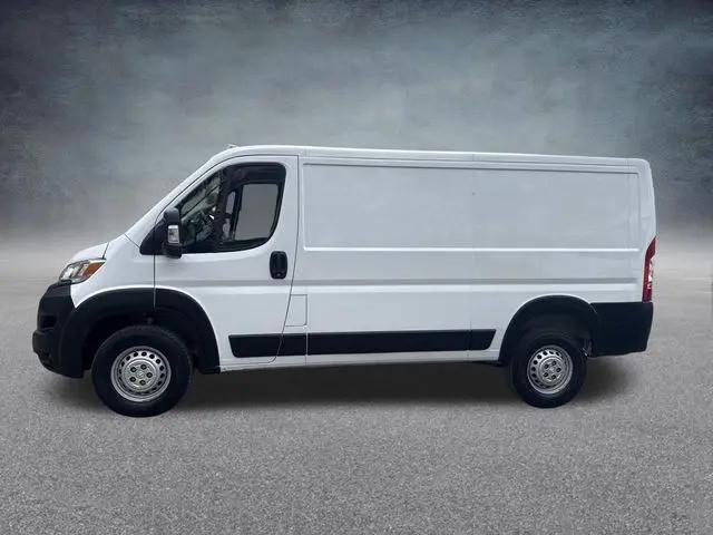 2025 Ram ProMaster 2500 Cargo Van Tradesman Low Roof 136" WB w/Pass Seat