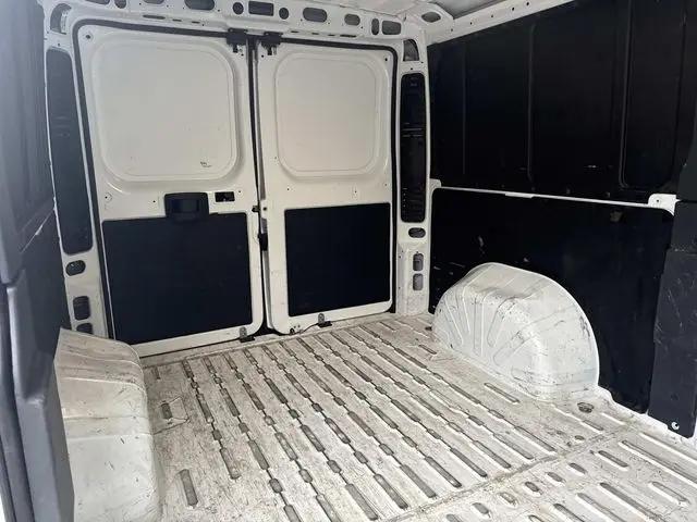 2025 Ram ProMaster 2500 Cargo Van Tradesman Low Roof 136" WB w/Pass Seat