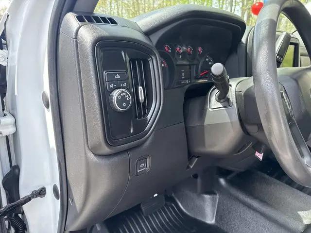 2022 Chevrolet Silverado 2500HD 2WD Regular Cab Long Bed WT