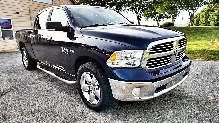 2017 Ram 1500 Big Horn Crew Cab 4x4 6'4" Box