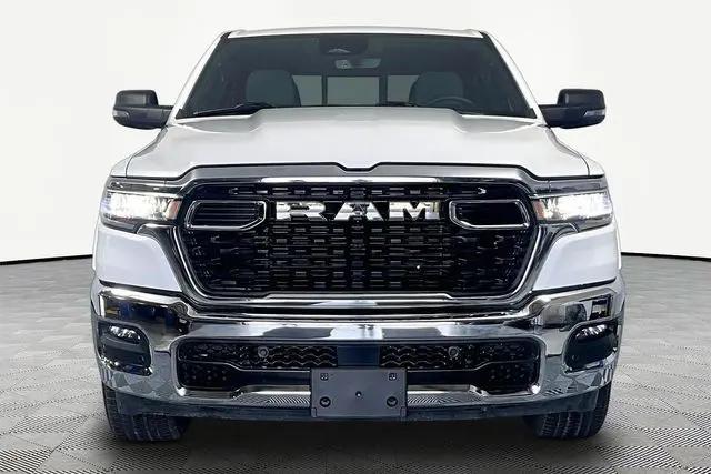 2025 Ram 1500 Lone Star Crew Cab 4x4 57 Box
