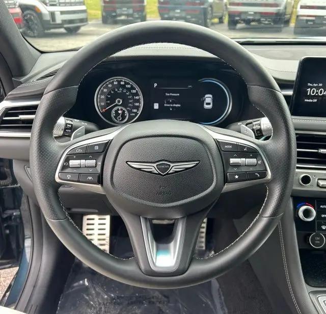 2025 Genesis G70 2.5T RWD