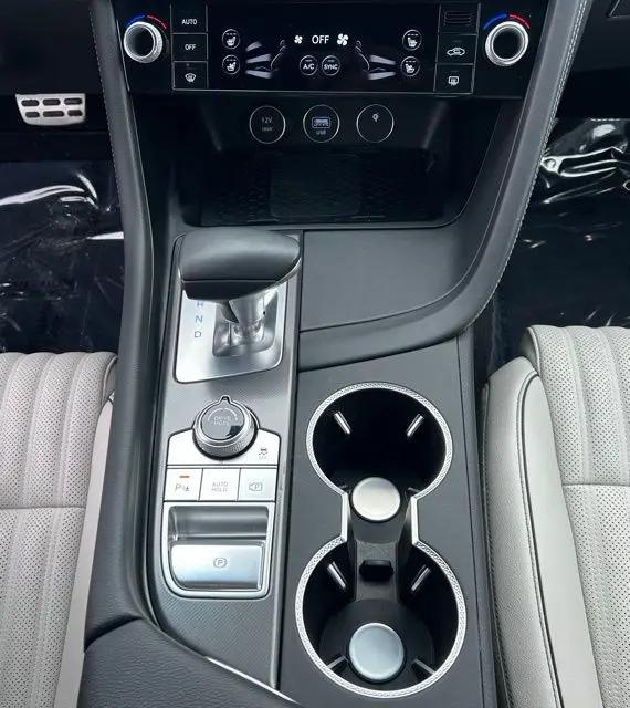 2025 Genesis G70 2.5T RWD