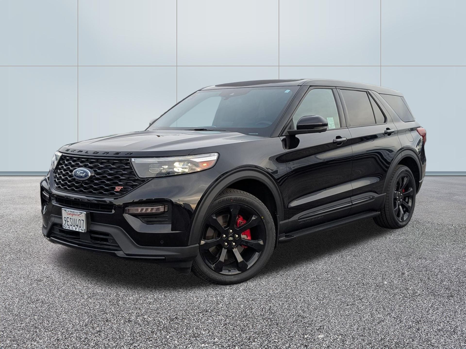 2022 Ford Explorer ST 4WD's photo