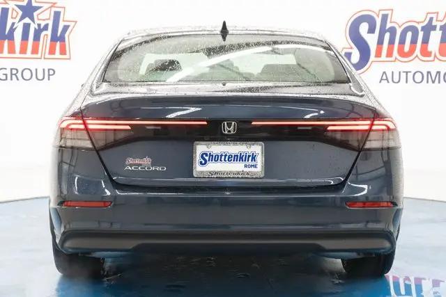 2026 Honda Accord Sedan SE