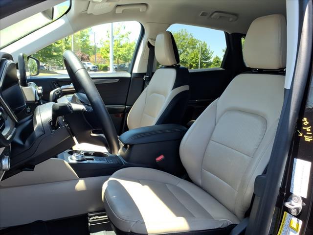 2021 Ford Escape Titanium Hybrid