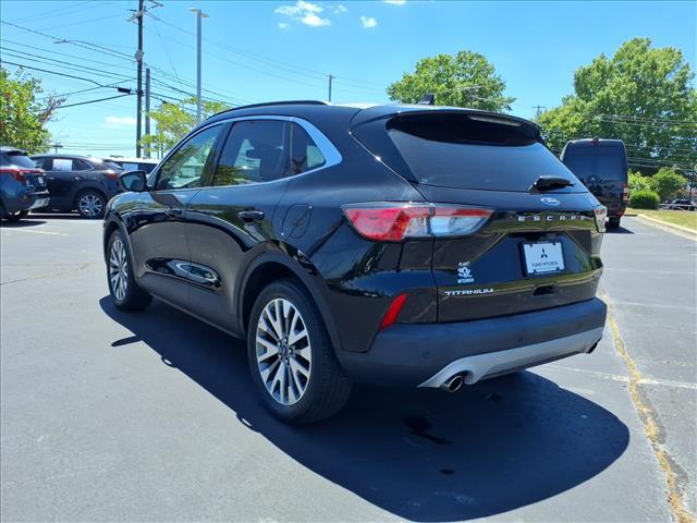 2021 Ford Escape Titanium Hybrid