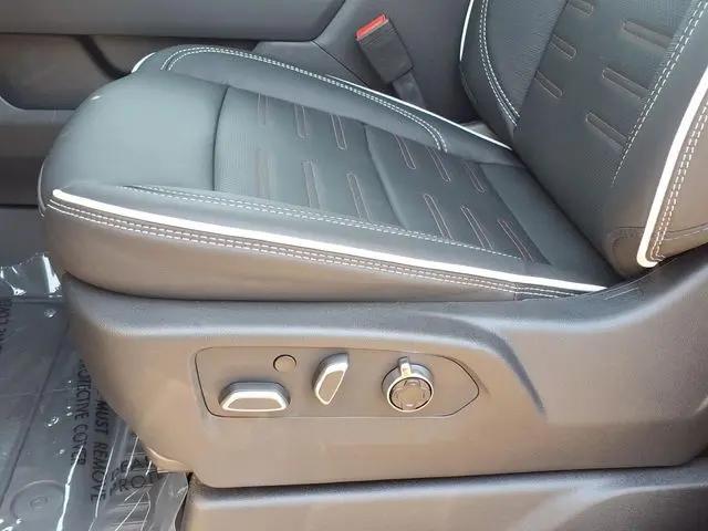 2026 GMC Sierra 2500HD Crew Cab, Standard Bed, AT4X, 4WD
