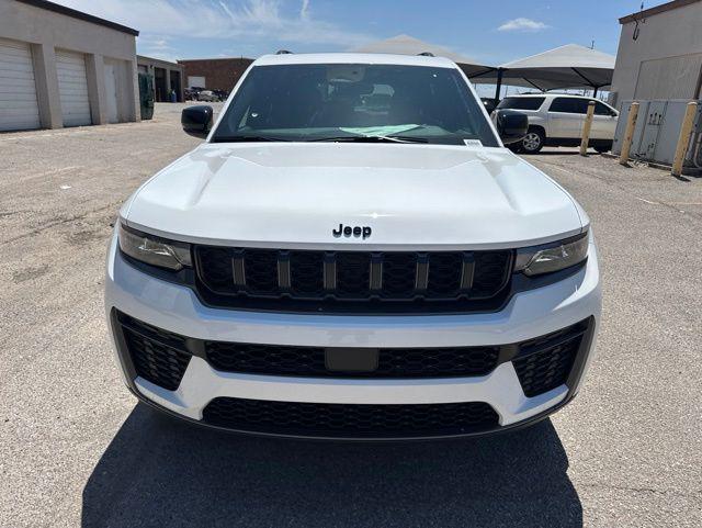 2026 Jeep Grand Cherokee L Altitude 4x4