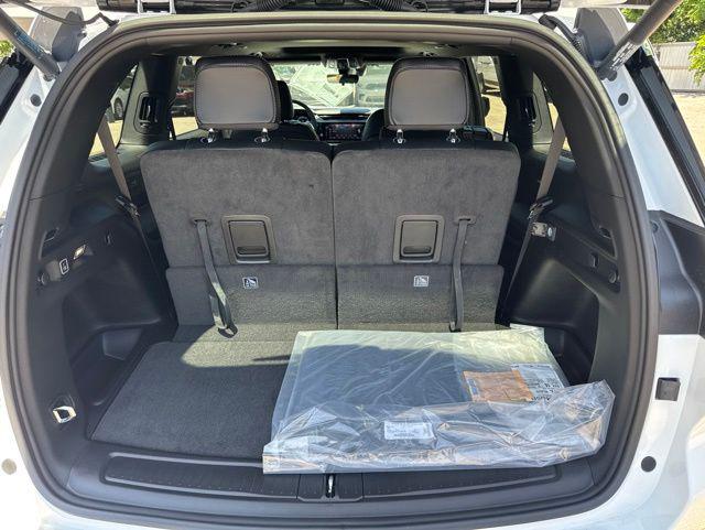 2026 Jeep Grand Cherokee L Altitude 4x4