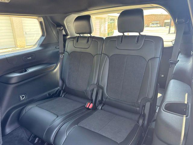 2026 Jeep Grand Cherokee L Altitude 4x4