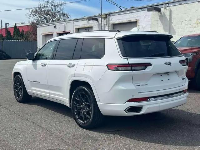2021 Jeep Grand Cherokee Overland 4x4