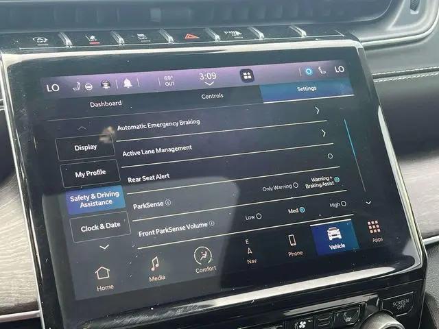 2021 Jeep Grand Cherokee Overland 4x4