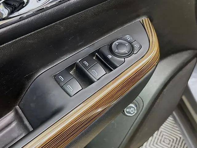 2021 GMC Acadia FWD SLE
