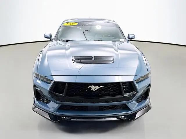 2025 Ford Mustang GT Premium Fastback