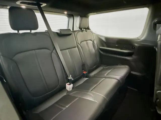 2026 Jeep Grand Wagoneer 4x4