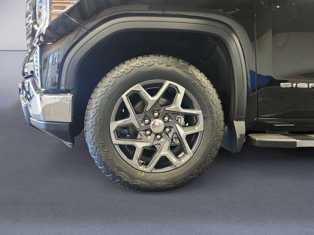 2026 GMC Sierra 1500 Crew Cab, Standard Bed, SLT, 4WD