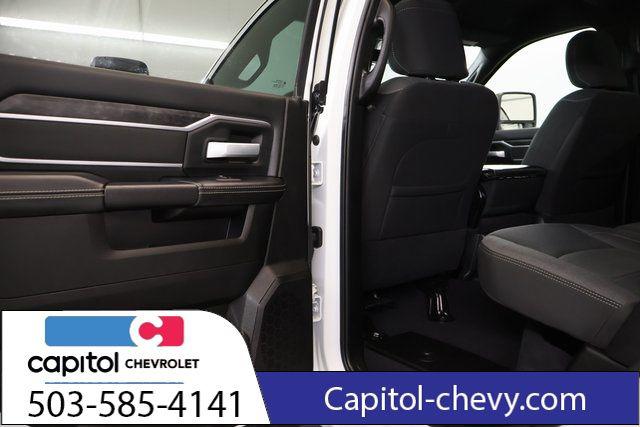 2024 Ram 3500 Big Horn Crew Cab 4x4 6'4" Box
