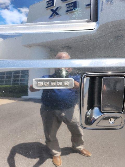 2012 Ford F-250 LARIAT