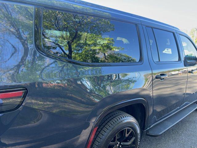 2023 Jeep Wagoneer Series II Carbide 4x4