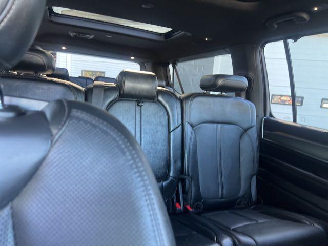 2023 Jeep Wagoneer Series II Carbide 4x4