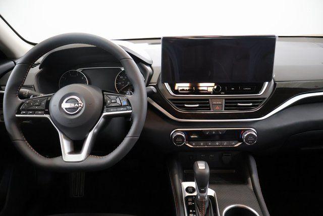 2026 Nissan Altima SR AWD