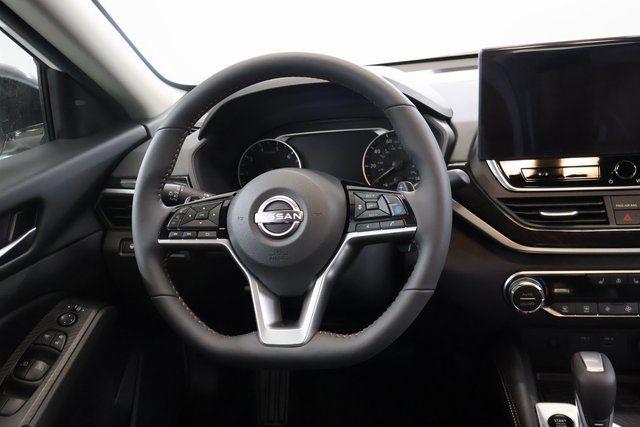 2026 Nissan Altima SR AWD