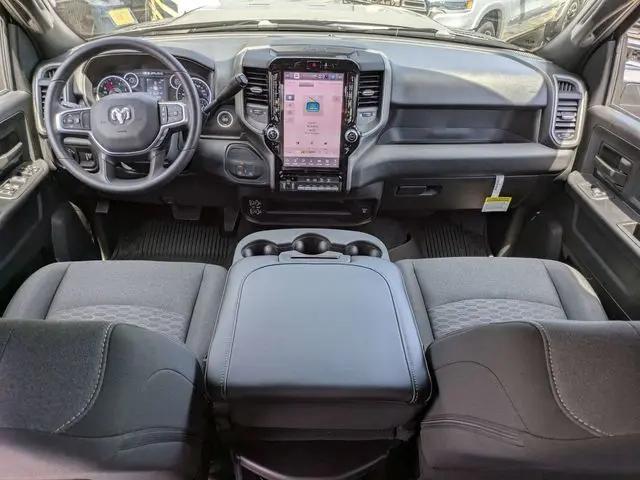 2026 Ram 2500 Black Express Crew Cab 4x4 64 Box