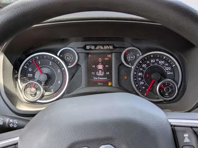 2026 Ram 2500 Black Express Crew Cab 4x4 64 Box