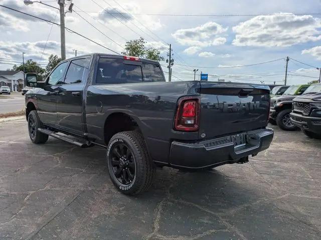 2026 Ram 2500 Black Express Crew Cab 4x4 64 Box