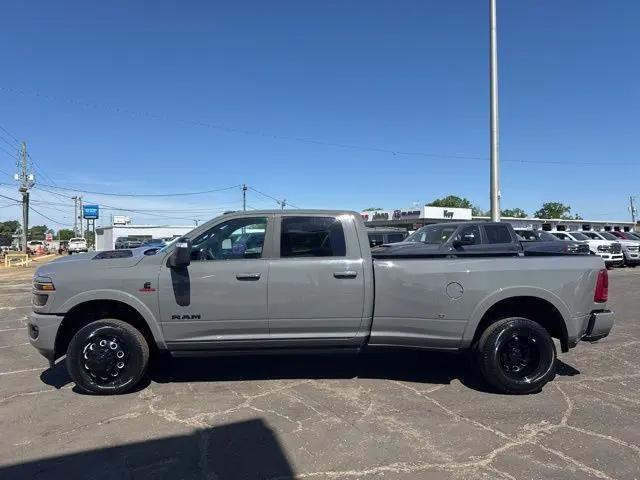 2026 Ram 3500 Limited Crew Cab 4x4 8' Box