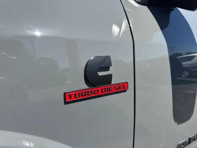 2026 Ram 3500 Limited Crew Cab 4x4 8' Box