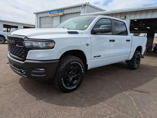 2026 Ram 1500 Warlock Crew Cab 4x4 5'7" Box