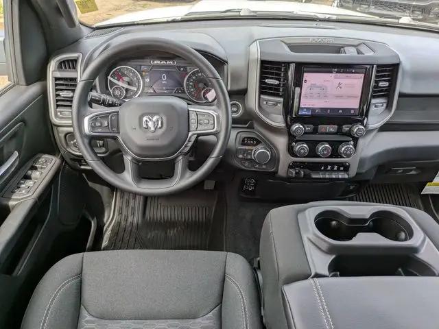 2026 Ram 1500 Warlock Crew Cab 4x4 5'7" Box