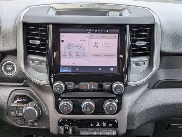 2026 Ram 1500 Warlock Crew Cab 4x4 5'7" Box