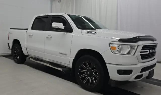 2021 Ram 1500 Big Horn Crew Cab 4x4 5'7" Box