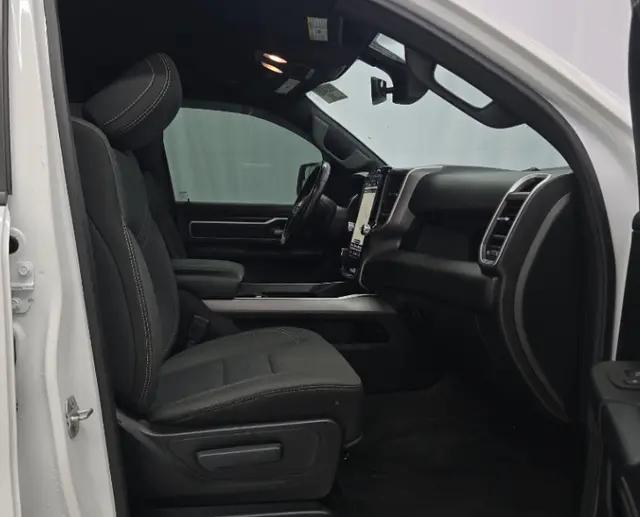 2021 Ram 1500 Big Horn Crew Cab 4x4 5'7" Box