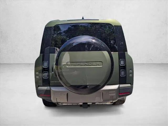 2026 Land Rover Defender P300 S