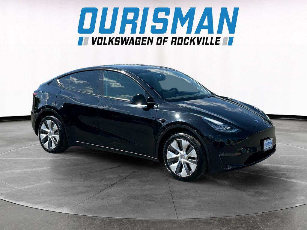 2023 Tesla Model Y Long Range Dual Motor All-Wheel Drive's photo