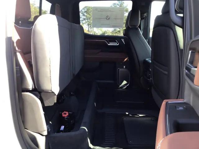 2025 GMC Sierra 1500 4WD Crew Cab Short Box Denali Ultimate