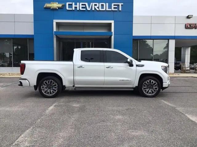 2025 GMC Sierra 1500 4WD Crew Cab Short Box Denali Ultimate