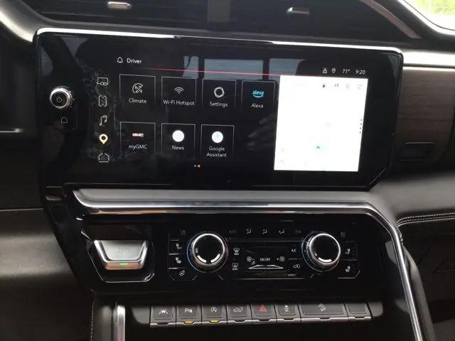 2025 GMC Sierra 1500 4WD Crew Cab Short Box Denali Ultimate
