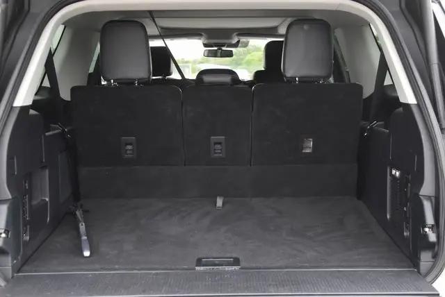 2025 Ford Expedition Platinum MAX