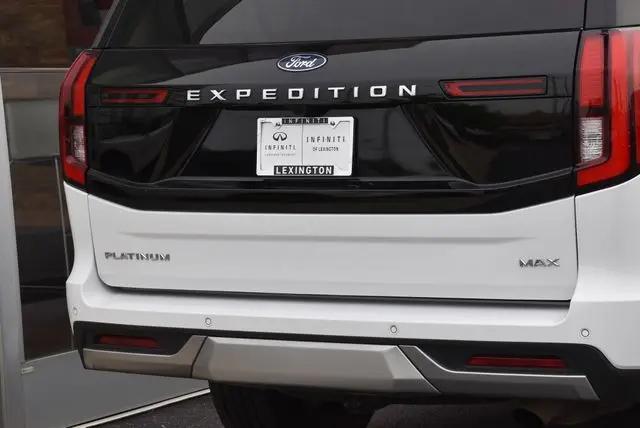 2025 Ford Expedition Platinum MAX